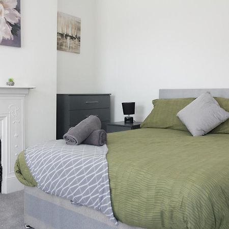 Boaler House, Modern 4 Bed House With Parking Sleeps 8 Villa Liverpool Esterno foto