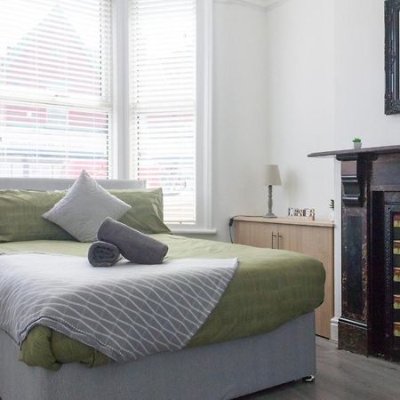 Boaler House, Modern 4 Bed House With Parking Sleeps 8 Villa Liverpool Esterno foto