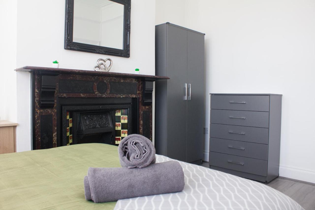 Boaler House, Modern 4 Bed House With Parking Sleeps 8 Villa Liverpool Esterno foto