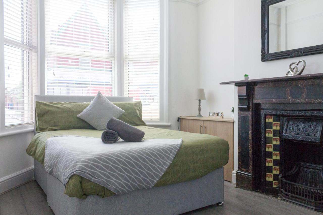 Boaler House, Modern 4 Bed House With Parking Sleeps 8 Villa Liverpool Esterno foto