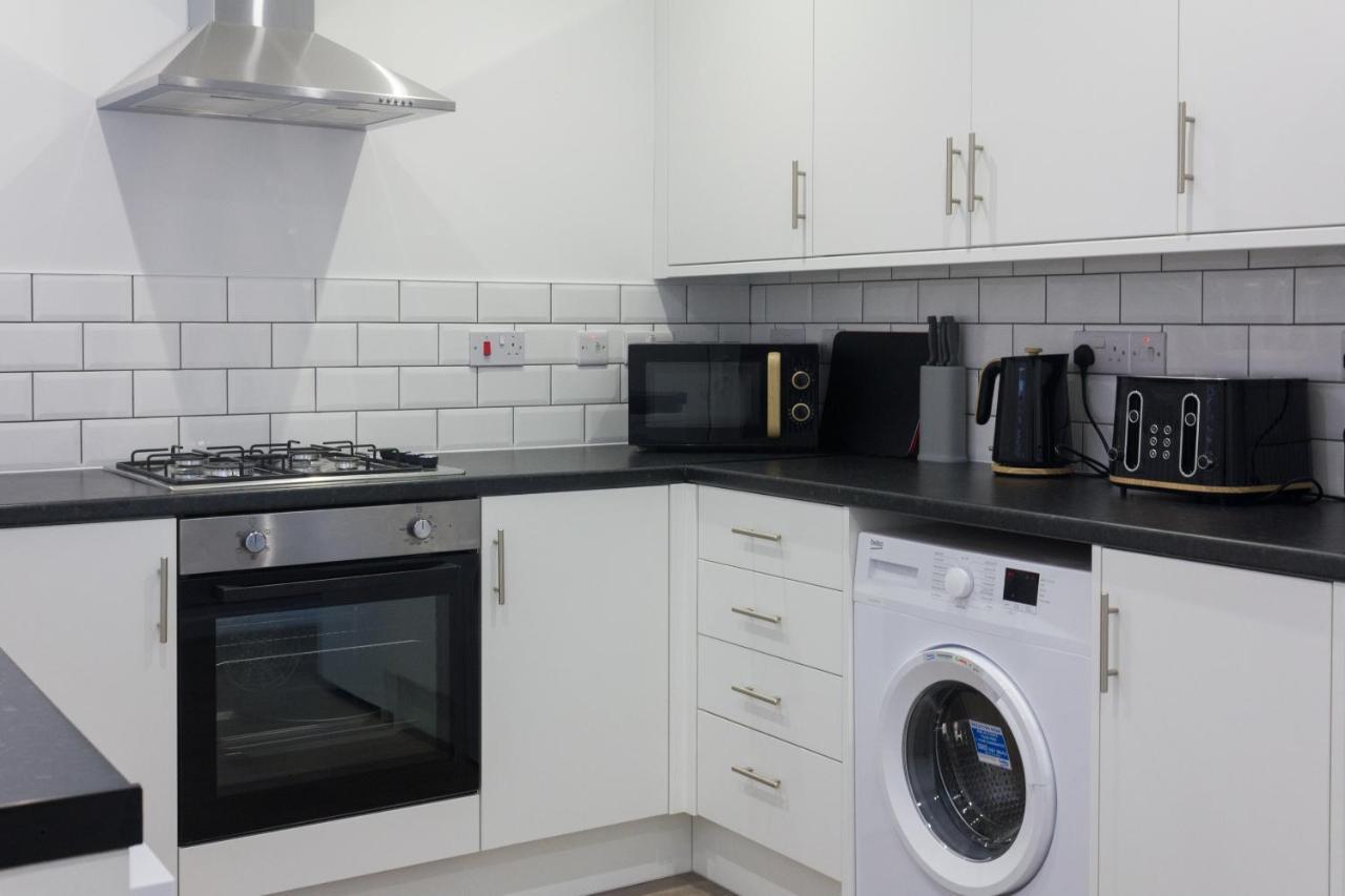Boaler House, Modern 4 Bed House With Parking Sleeps 8 Villa Liverpool Esterno foto