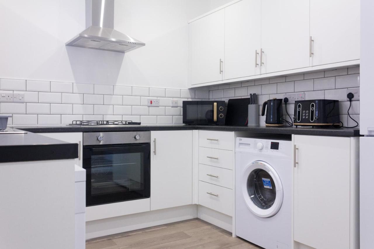 Boaler House, Modern 4 Bed House With Parking Sleeps 8 Villa Liverpool Esterno foto