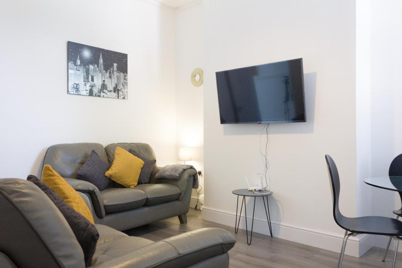 Boaler House, Modern 4 Bed House With Parking Sleeps 8 Villa Liverpool Esterno foto